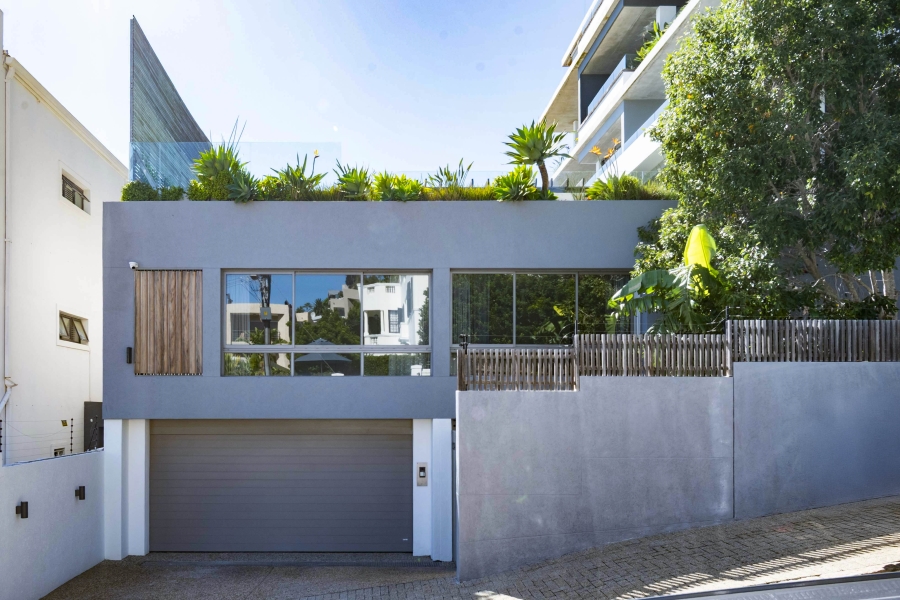 4 Bedroom Property for Sale in Fresnaye Western Cape